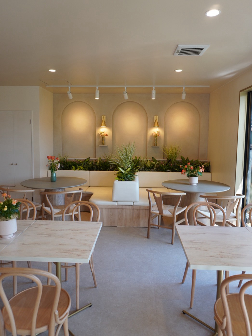 店舗デザイン Cafe Bambina様