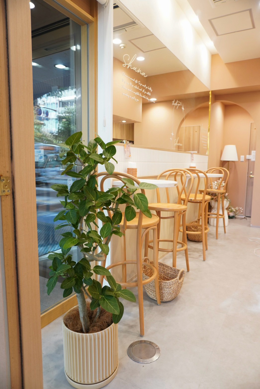 Shuna赤坂店様 実績写真 3
